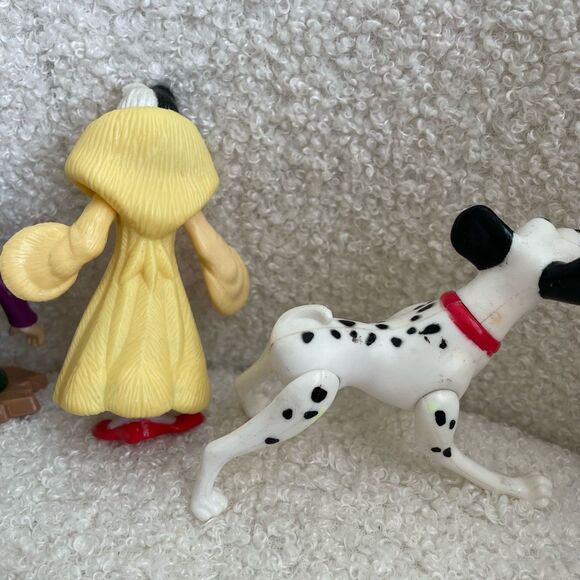 6 Vintage Classic Disney Figures 80s 90s 3 Dwarves Dalmatian Cruella Bambi - Picture 7 of 10
